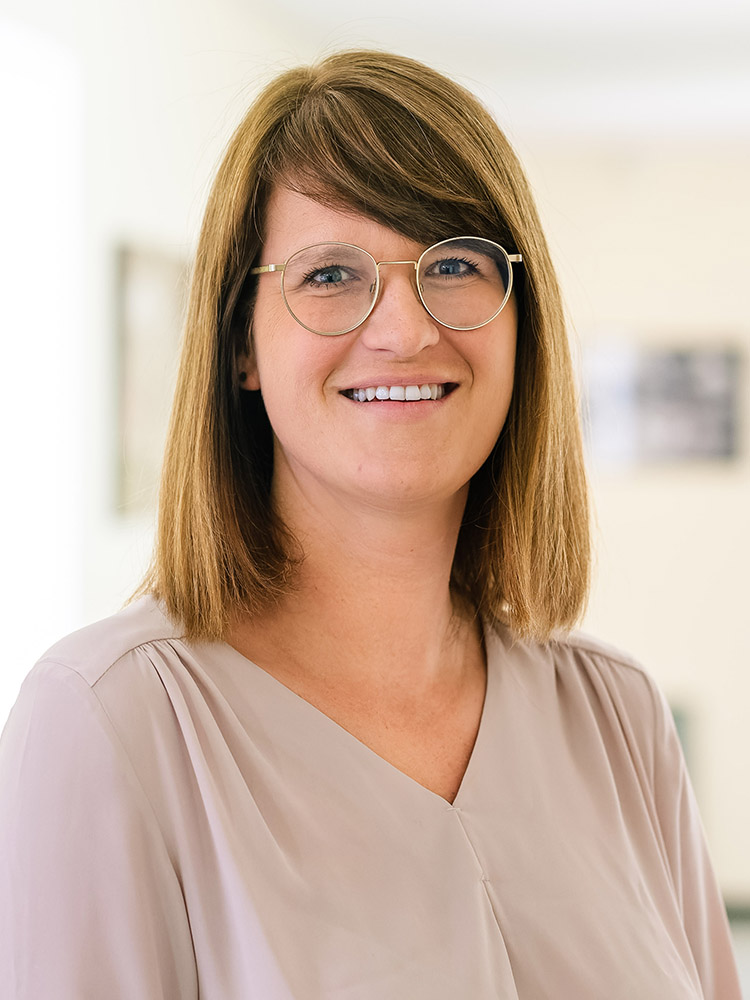 Dr. med. Anja Schnabel